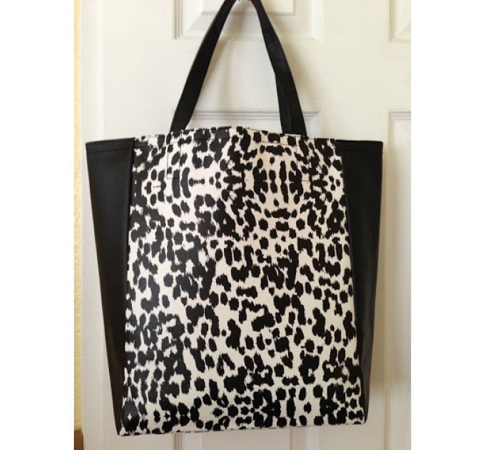 Сумка Victoria's Secret 2014 Black & White faux leather Leopard Print Tote Bag